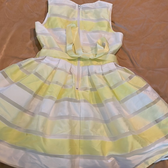 Girls  Yellow and white Dress - Picture 6 of 10